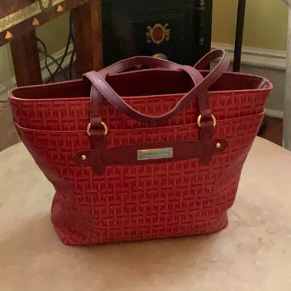 *Tommy Hilfiger* Classic Red Monogram Tote Handbag EUC - Picture 1 of 12
